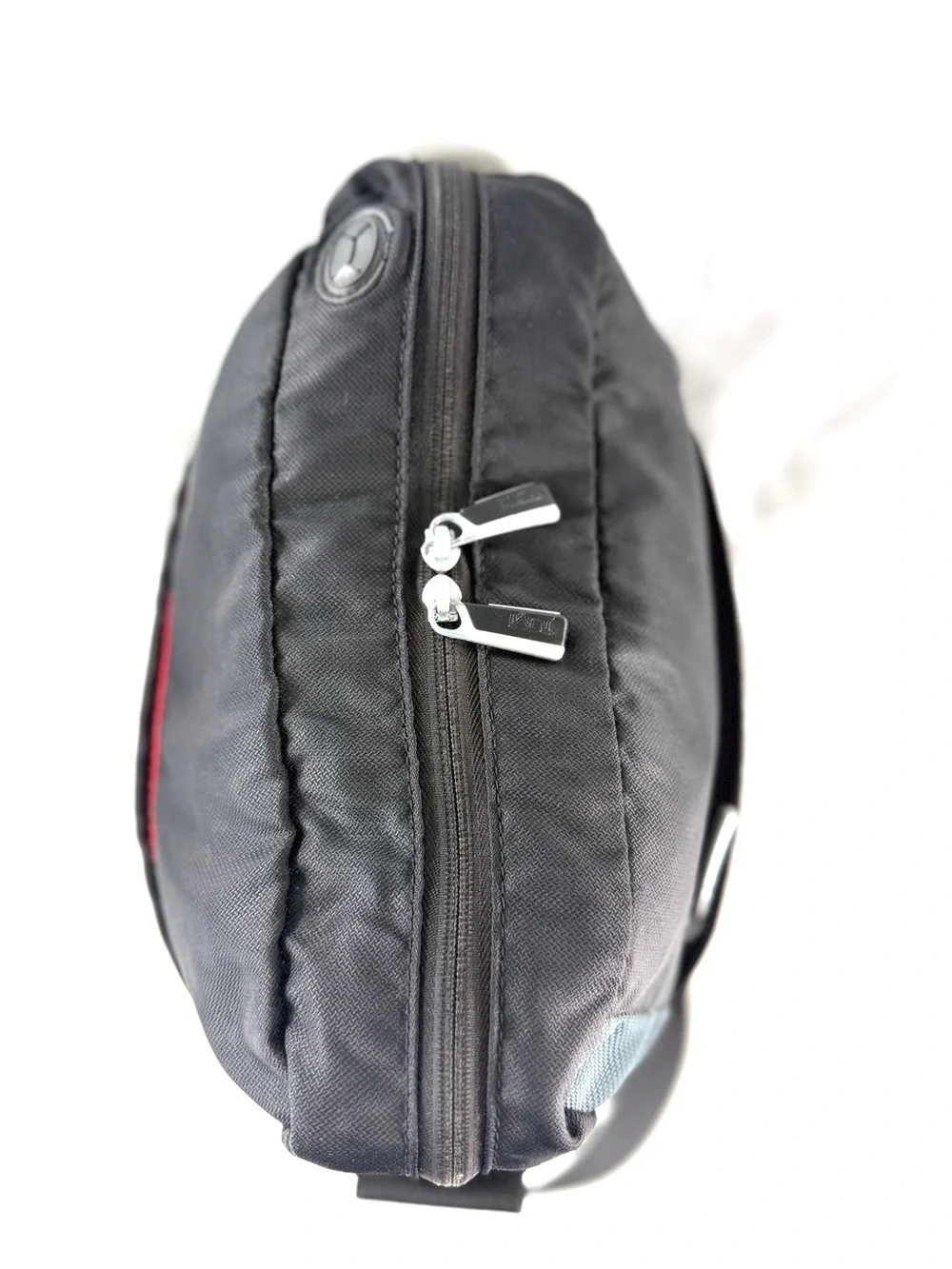 Tumi T-Tech Black Gray Ballistic Nylon Messenger Bag Business Travel Tech